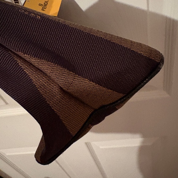 Fendi Brown and Black Striped pouch - with insert, chain and bag prot - Picture 7 of 11